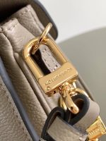 Louis Vuitton M23081 Pochette Métis East West - Image 8