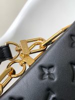 Louis Vuitton M21260 Coussin PM - Image 8