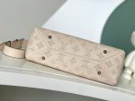 Louis Vuitton M24114 HAND IT ALL SMALL - Image 5