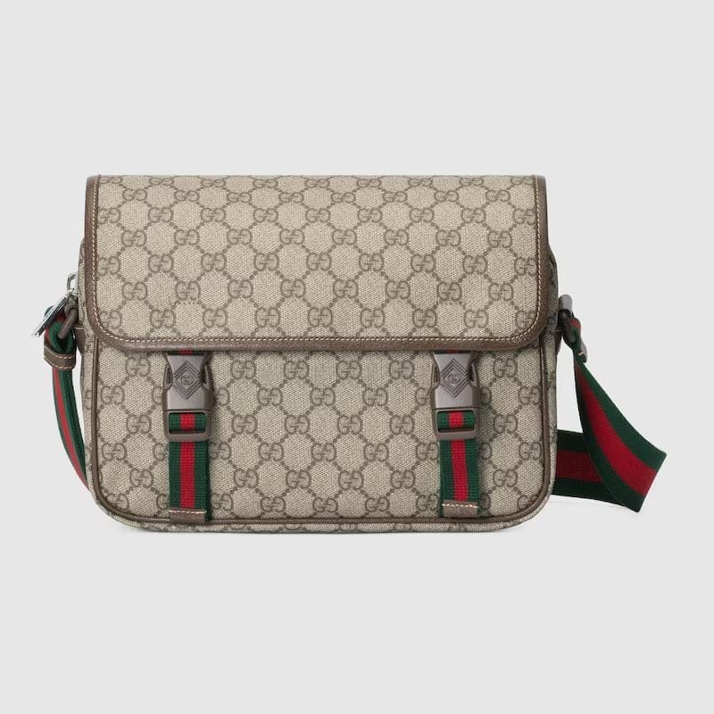 uGhraA4E-Gucci-GG-messenger-bag-beige-and-ebony-gg-supreme-Detail-2.jpg GUCCI MESSENGER BAG - Image 1
