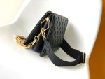 Louis Vuitton M21260 Coussin PM - Image 4