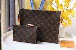 Louis Vuitton M81412 Toiletry Pouch On Chain - Image 3