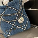 CHANEL 22 mini handbag - Image 5