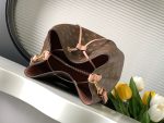 LOUIS VUITTON NéoNoé MM M44022 - Image 9