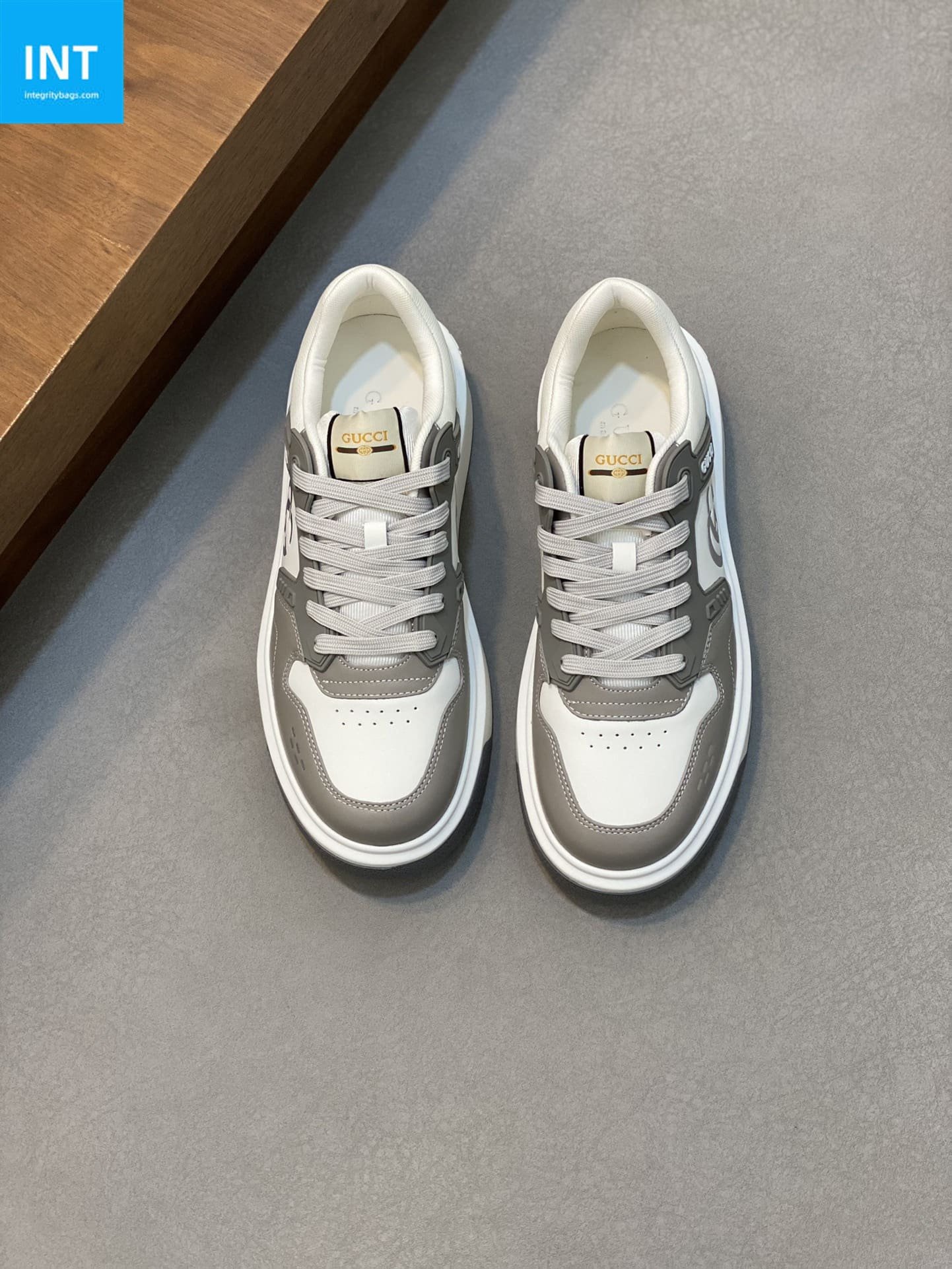 wXwWyX1C-IMG_0156.jpg Gucci Shoes | Mastercraft Quality - Image 1